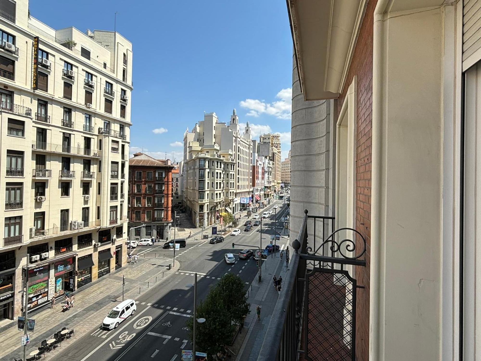 Apartament Gran Via 55 Madryt Zewnętrze zdjęcie