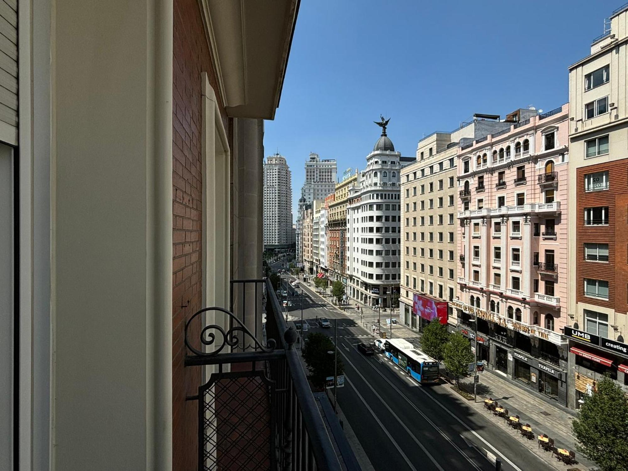 Apartament Gran Via 55 Madryt Zewnętrze zdjęcie