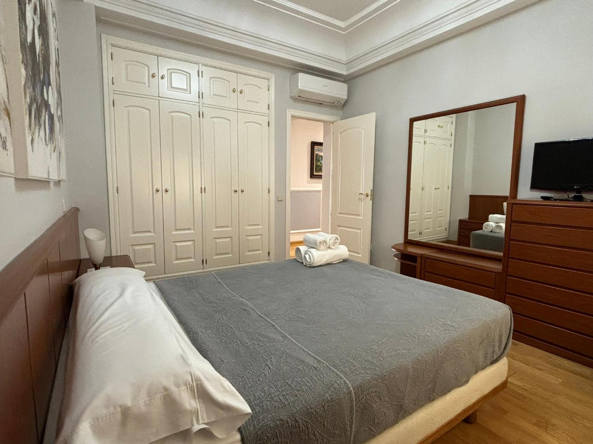 Apartament Gran Via 55 Madryt Zewnętrze zdjęcie